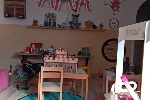 Toupie Kids Atölye Cafe Oyun Alanı - Oyun/Eğlence Merkezi - Kocaeli Gebze