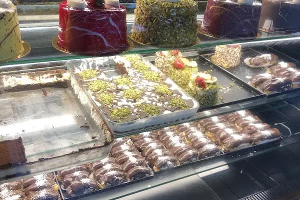 Alaiye Akça Ekmek &amp; Unlu Mamülleri - Pastane - Antalya Elmalı