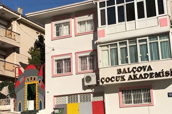 özel balçova çocuk anaokulu - Anaokulu - İzmir Bayraklı