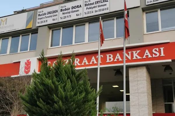 Prof. Dr. Mustafa Ürgüden Ortopedi ve Travmatoloji Uzmanı - Doktor - Antalya Konyaaltı