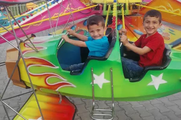Sahinbey Belediyesi Yuzme Havuzu - Kapalı yüzme havuzu - Gaziantep Şahinbey