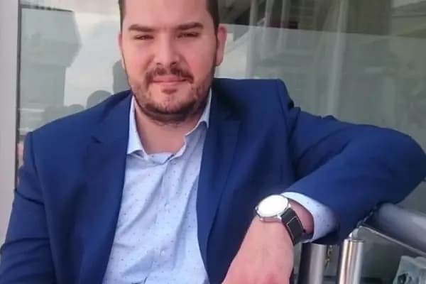 Op. Dr. İsmail Aksu, Plastik Rekonstrüktif Ve Estetik Cerrahi - Estetik Cerrah - Bursa Gürsu