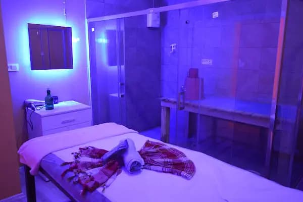 Lasvegas Masaj Salonu Şehzadeler - Masaj Uzmanı - Manisa Sarıgöl