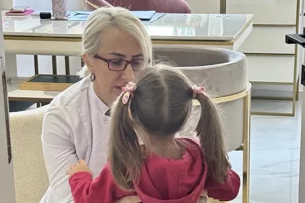 Uzm.Dr.Ruken Kocalar - Çocuk doktoru - Doktor - İzmir Balçova