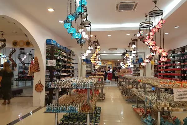 Lyra Park Alışveriş Ve Eğlence Merkezi - Alışveriş merkezi - Antalya Manavgat