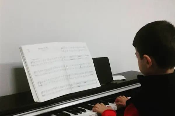 İmera Sanat Akademi - Müzik Okulu - İstanbul Maltepe