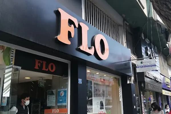 FLO Gemlik Cadde Mağazası - Ayakkabı mağazası - Bursa İnegöl