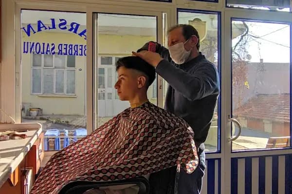 Seda Yalçin Hair &amp; Make Up - Kuaför - İzmir Bayraklı