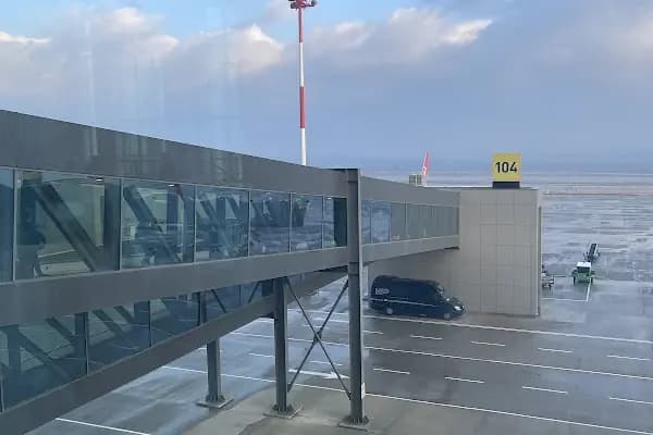 Gaziantep Havaalanı Dış Hatlar Gelen Yolcu Peronu - Havalimanı - Gaziantep Oğuzeli