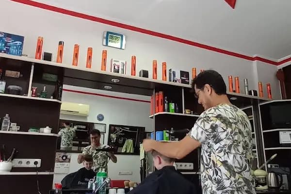 Selami Erkek Kuaförü - Berber Dükkanı - Antalya Finike