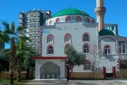 Mustafa Şahin Cami ve Gençlik Merkezi