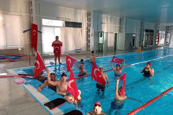Adana Büyükşehir Belediyesi Kapalı Yüzme Havuzu - Yüzme Havuzu - Adana Karaisalı