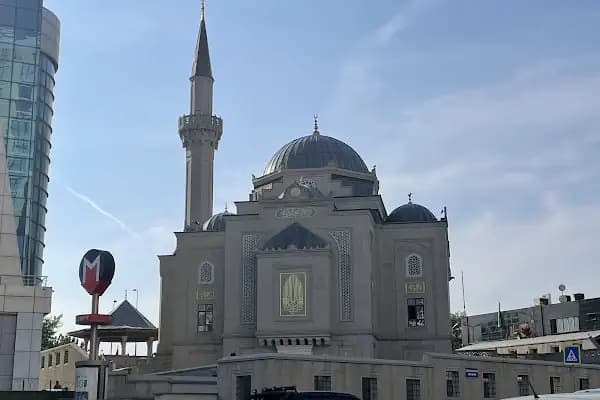 Hz. Aişe Cami - Cami - İstanbul Büyükçekmece