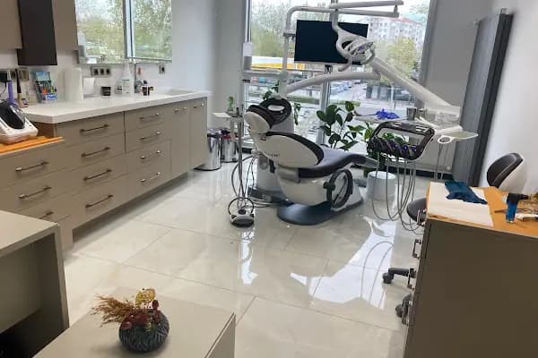 Prof. Dr. Nilgün &amp; Bora ÖZTÜRK - Dental Hayat Ağız ve Diş Sağlığı Polikliniği - Diş Kliniği - Konya Cihanbeyli