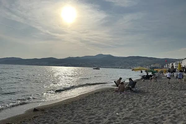 Çandarlı halk plajı - Turistik Yer - İzmir Dikili