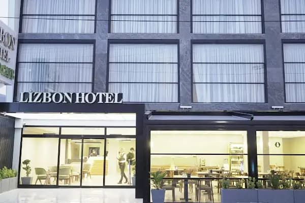 Lizbon Hotel - Otel - İzmir Karşıyaka