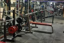 İzzet Arabacı Fitness &amp; Fight Club