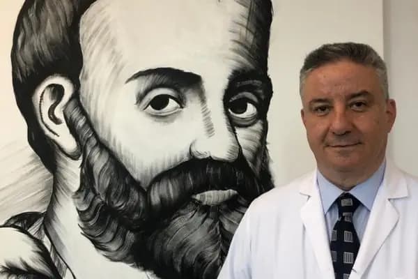 Prof. Dr. Cem Güler, Üroloji - Üroloji Uzmanı - İzmir Karabağlar