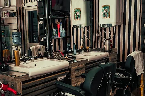 Baran Şimay Hair Artist Berber - Berber Dükkanı - İstanbul Küçükçekmece