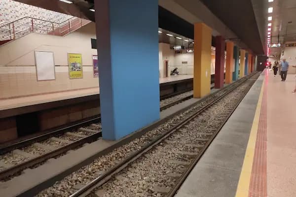 Demirtaşpaşa İstasyonu - Metro İstasyonu - Bursa Osmangazi