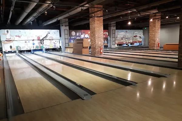 Rollhouse Bowling - Beştepe Armada AVM - Bovling salonu - Ankara Yenimahalle