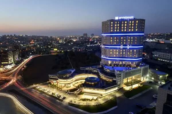 Wyndham Grand İstanbul Europe - Otel - İstanbul Küçükçekmece