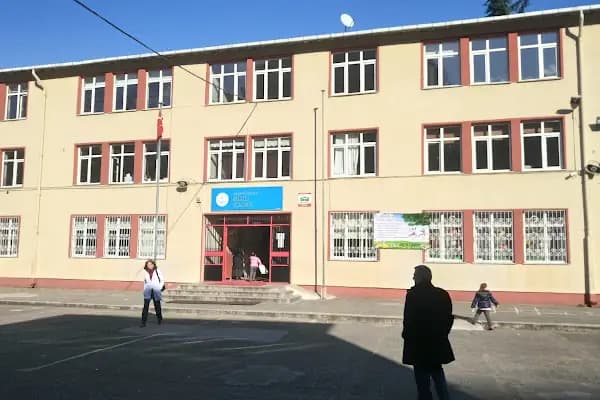 Akçaabat Merkez İlkokulu - Okul - Trabzon Akçaabat