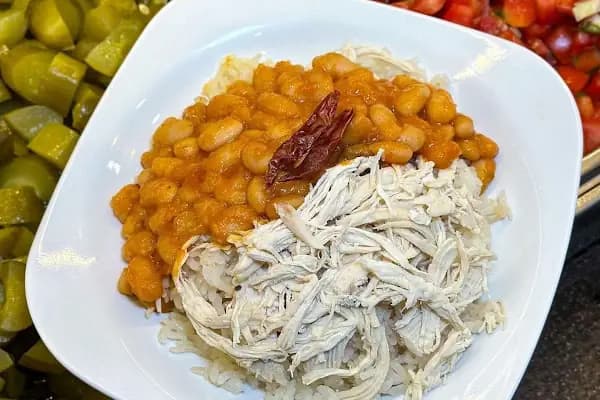 Sokak Pilavcısı Söğütlü - Pilav Restoranı - Trabzon Akçaabat