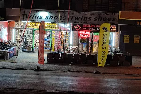 TWİNS İkizler ayakkabı Ramazan parekende satış mağazası - Ayakkabı mağazası - Konya Meram