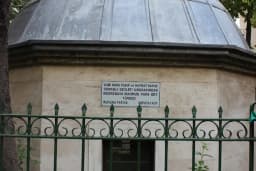 Bedreddin Mahmud Pars Bey Türbesi