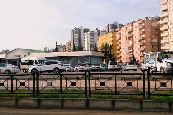 Kurttepe İstasyonu - Metro İstasyonu - Adana Çukurova