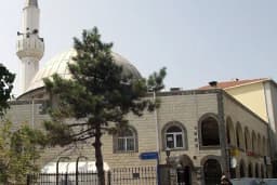 Yenisahra Merkez Camii