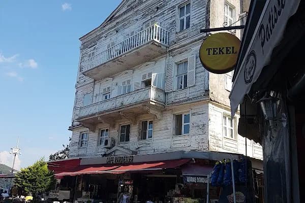 Sait Faik Abasıyanık Heykeli - Müze - İstanbul Başakşehir