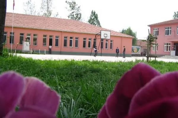 Kurşunlu İlkokulu - Okul - Bursa İnegöl