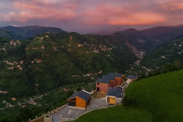 Lazivilla Suit Dağ Evleri - Otel - Rize Derepazarı