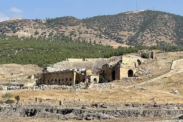 Hierapolis Direkli Kilise - Kilise - Denizli Pamukkale