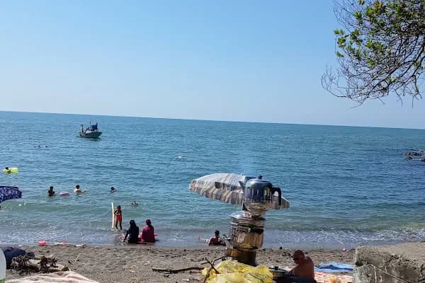 Kale Aile Plajı - Yüzme - Düzce Akçakoca
