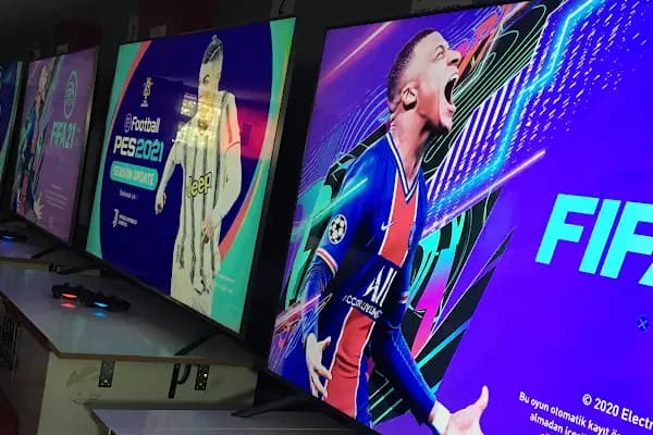 PES CLUB PLAYSTATION - Video oyun salonu - İstanbul Bağcılar