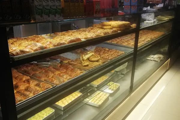 Akmer Baklava Pasta Börek - Pastane - İstanbul Bağcılar