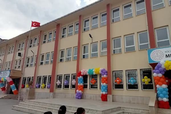Çayırova Mevlana İlkokulu - Okul - Kocaeli Çayırova