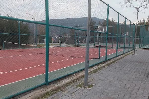 Tenis Kortu - Tenis Kortu - İzmir Bornova