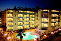 Alanya Mesut Hotel Family