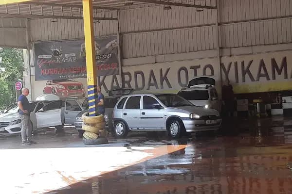 FY GARAGE OTO YIKAMA &amp; KUAFÖR - Araba Yıkama - İzmir Buca