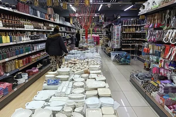 Yürüyen Avm Bayraklı - Ev Eşyaları Mağazası - İzmir Narlıdere