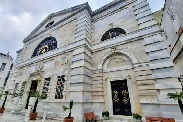 Üç Horan Kilisesi - Ermeni Kilisesi - İstanbul Şişli