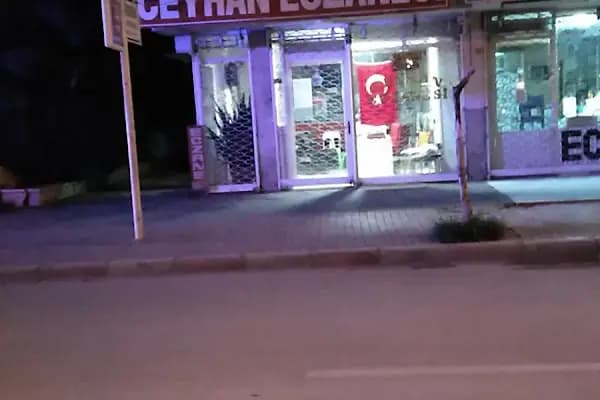 Ceyhan Eczanesi - Eczane - Adana Ceyhan