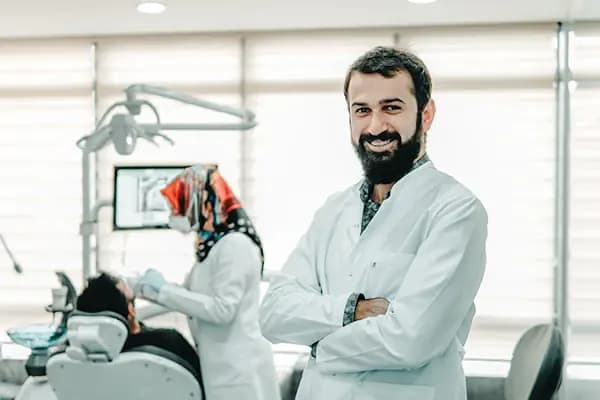 Dt. Yasin Tekpınar - Konya Diş Hekimi ( Konya Özel Diş Hekimi, Konya Nöbetçi Diş, Gece Açık Dişçi ) - Diş Hekimi - Konya Karatay