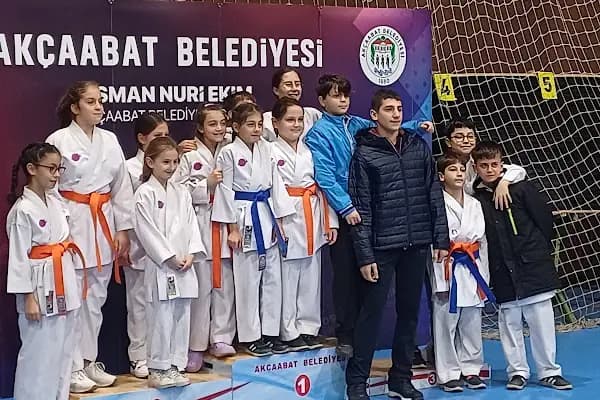 AYLİFE SPOR MERKEZİ &amp; CAFE RESTAURANT - Spor salonu - Trabzon Akçaabat