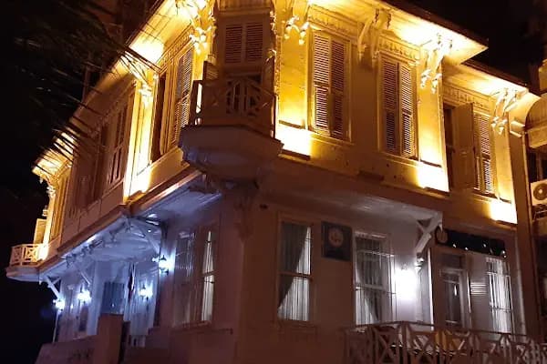 Gemlik Daniş Ekim Öğretmenevi ve Akşam Sanat Okulu - Öğretmen Evi - Bursa İnegöl