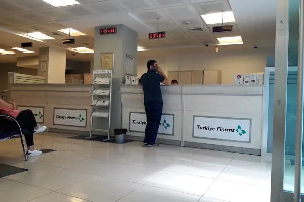 Türkiye Finans Ceyhan Şubesi - Banka - Adana Saimbeyli